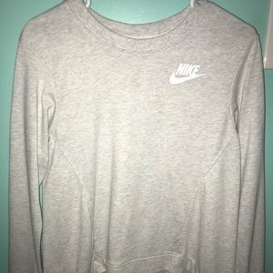grey Nike pullover